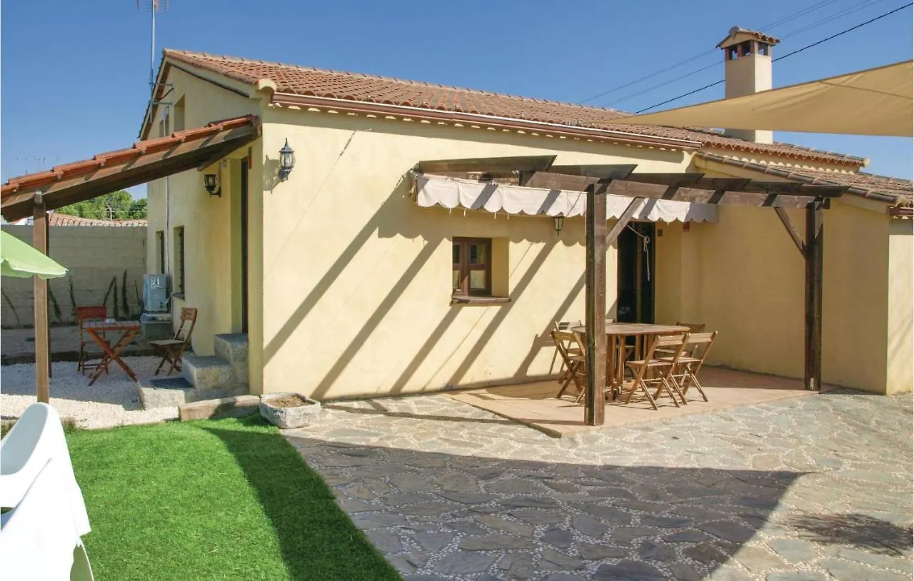 Cozy Home In Villanueva Del Duque With Kitchen İspanya