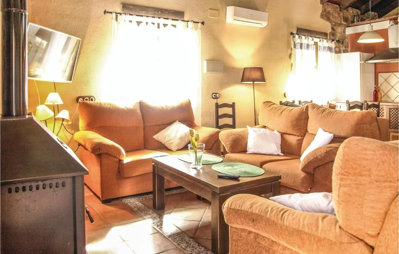 Tatil Evi Cozy Home In Villanueva Del Duque With Kitchen İspanya