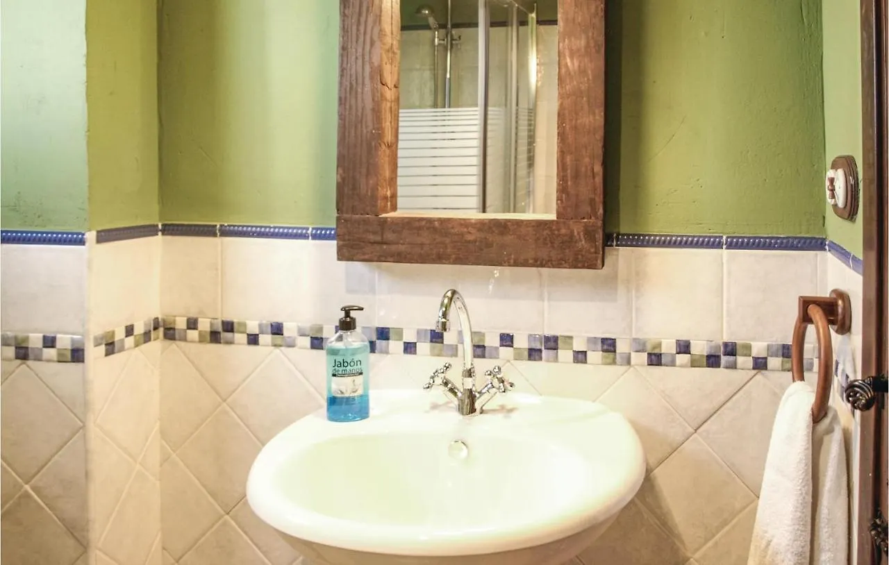 Holiday home Cozy Home In Villanueva Del Duque With Kitchen